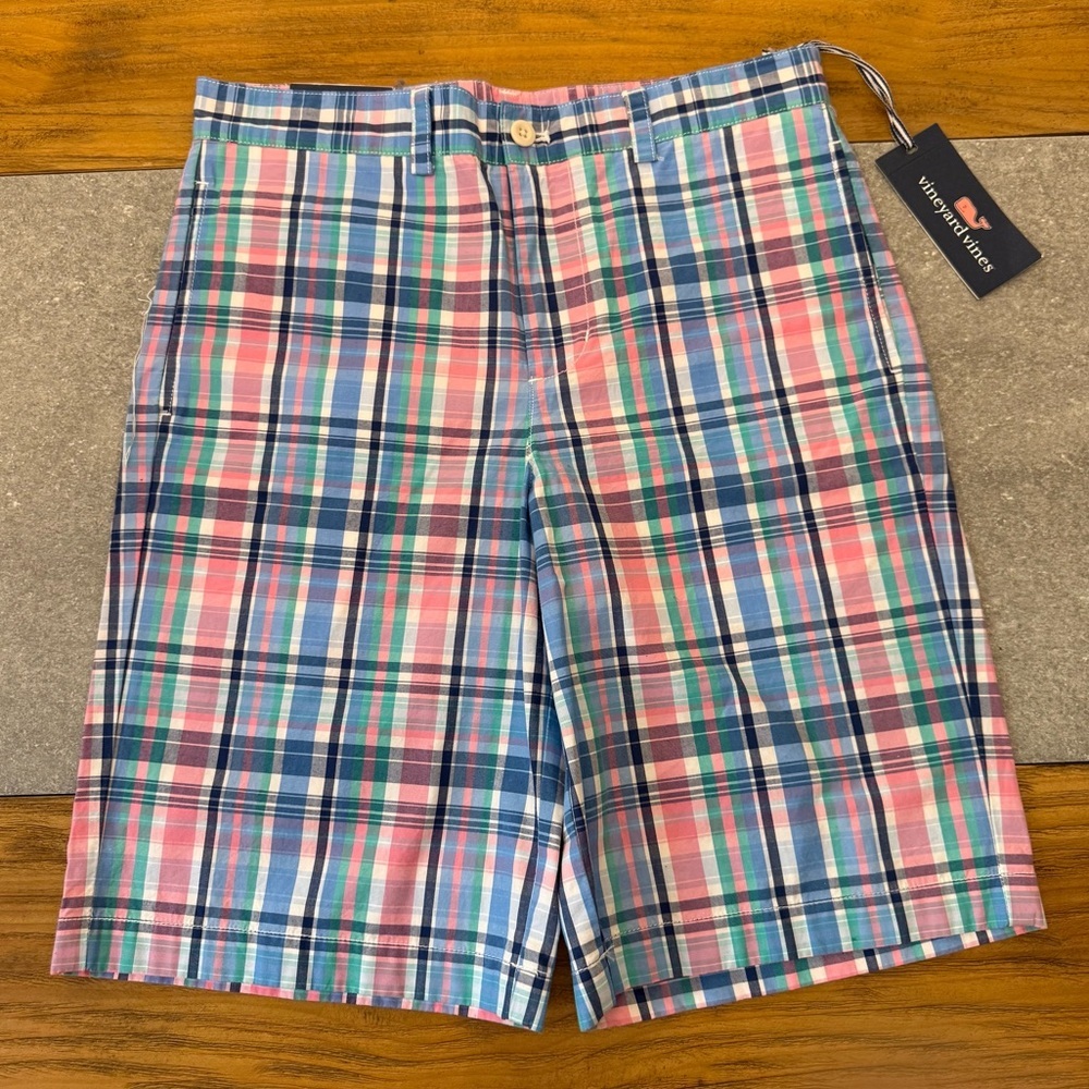 Vineyard Vines Surf View Plaid Club Shorts Bahama Breeze Boys Size 18 NWT - Picture 2 of 10